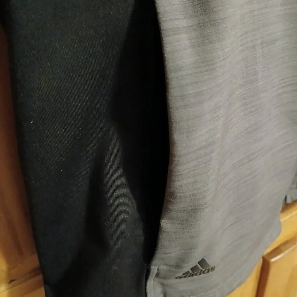 ADIDAS Vest Men Large Gray/Black Full Zip Golf Pockets Casual Outerwear EUC - Picture 4 of 9